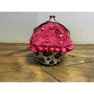 Rare Betsey Johnson Pink Handbag Gold Chain Cupcake Purse Bag Animal Print